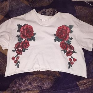 White crop top never worn